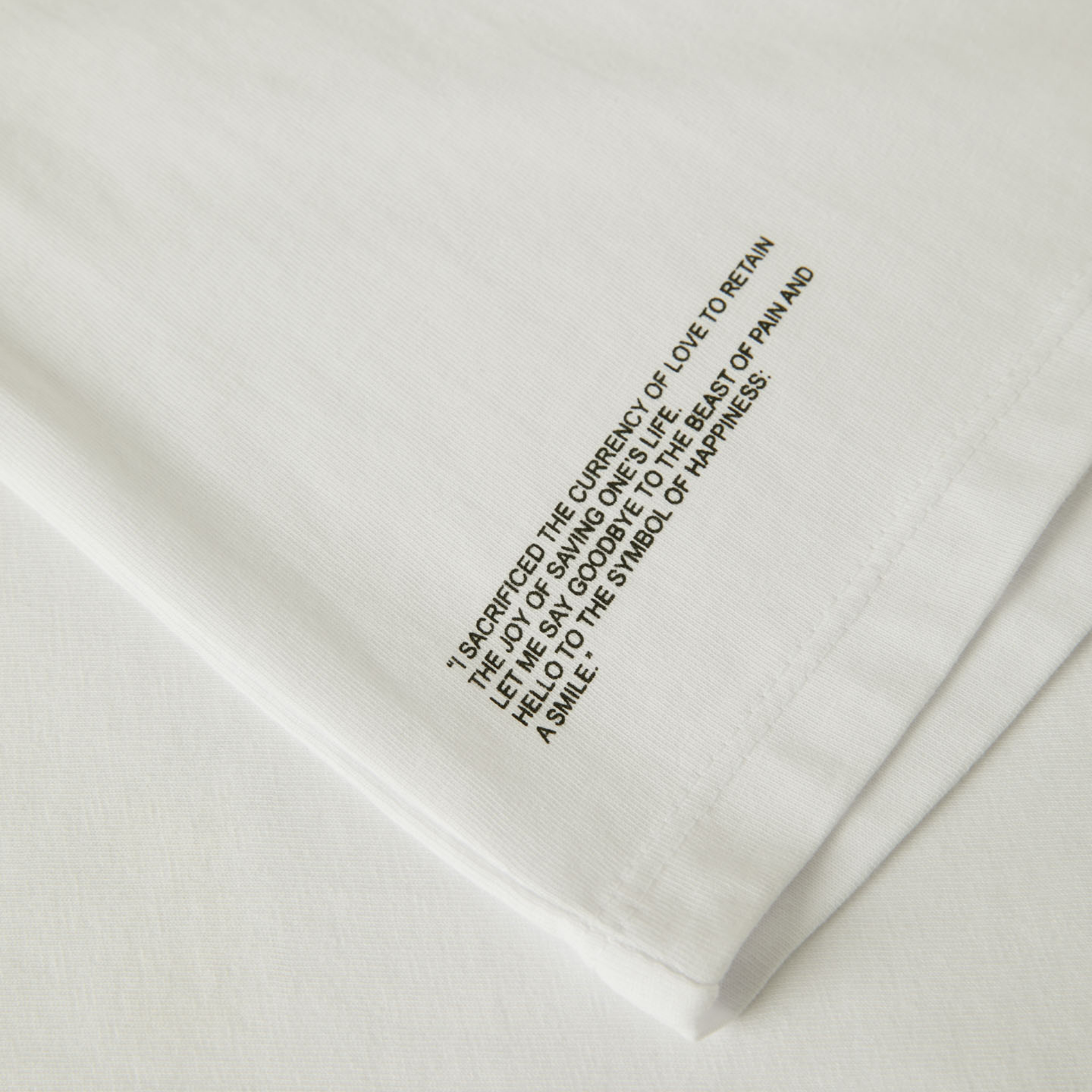 T-shirt middle crop beige small logo details